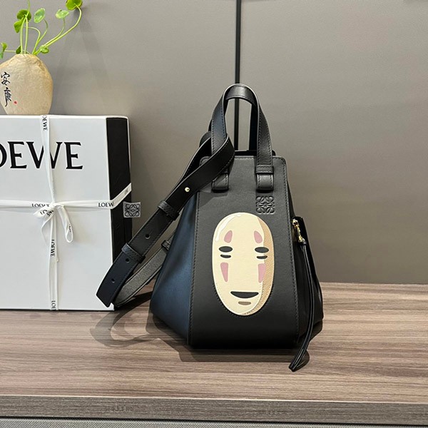 Sold out Loewe x Ghibli replica No-Face Hammock bag small (classic calf) A538S35X36 Sold out Loewe x Ghibli replica No-Face Hammock bag small (classic calf) A538S35X36