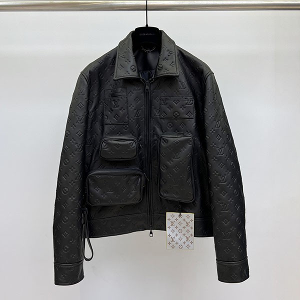 Rare Louis Vuitton Studded Leather Bomber Jacket Replica vuq36533