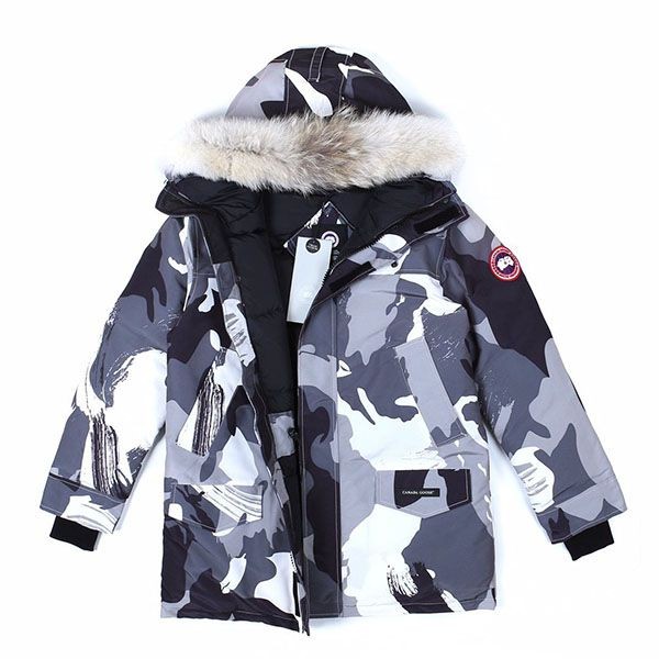 The hot topic! Canada Goose down jacket replica Caf91792
