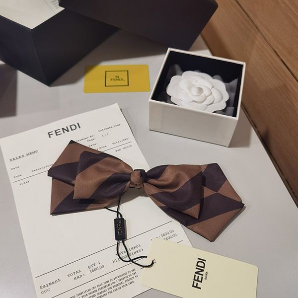 New and hard to find Fendi Scrunchie replica fel74711