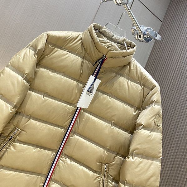 High quality??? Moncler down jacket replica moe63606