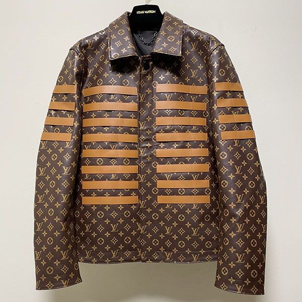 Eye-catching color Louis Vuitton Monogram Leather Jacket Replica Brown vuw57608