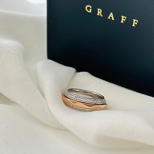 GRAFF Lawrence Graff Signature Spinning Diamond Ring Fake guo06502