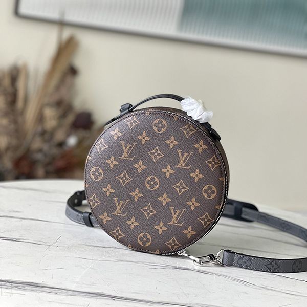 Very popular all over the world? Louis Vuitton Multicle 6 Key Case Replica M46273 Very popular all over the world? Louis Vuitton Multicle 6 Key Case Replica M46273