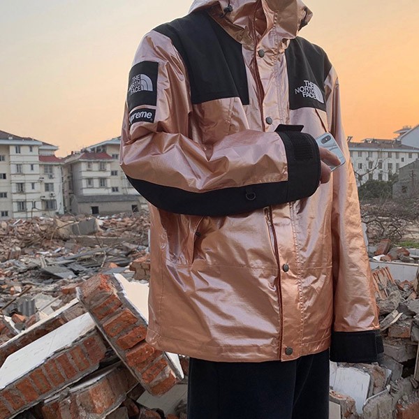 Supreme North Face Replica Metallic Mountain Parka Rose Gold Nos63523