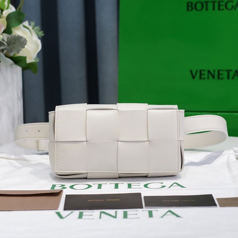 No. 1 in cumulative sales! Fake Bottega Veneta Cassette Crossbody Bag bop09030