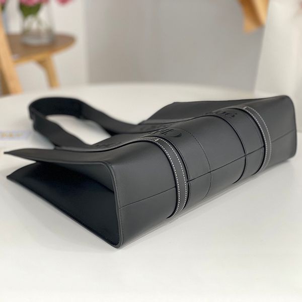 Very popular all over the world? Chloe Woody fake calfskin leather small tote bag 3 sizes CHC22WS397I60001