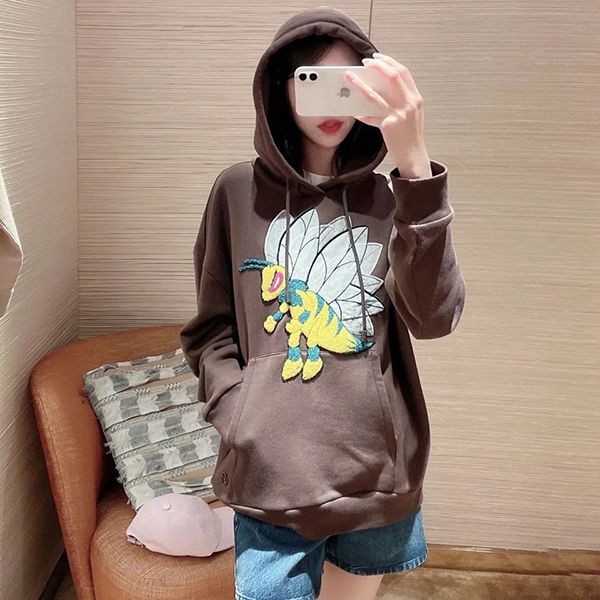 Love at first sight? Louis Vuitton Flight Mode Hoodie Sporty Sweatshirt Replica vuq26253