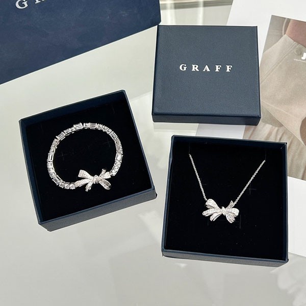 Cute Graff Tilda's Bow Diamond Pendant & Bracelet Replica RGP564