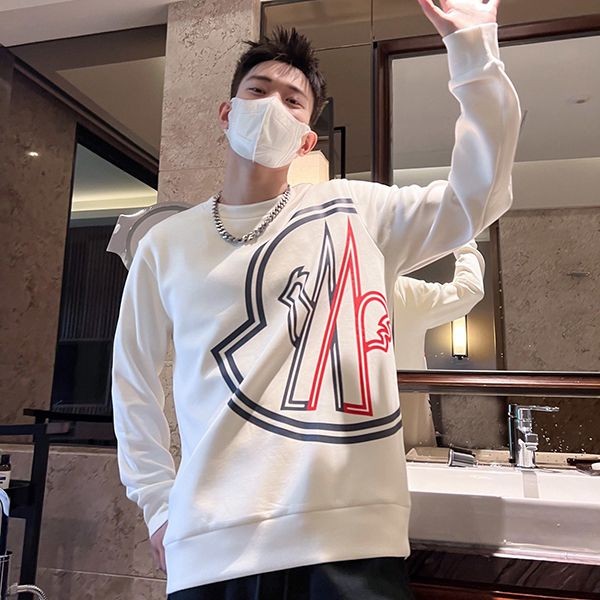 No. 1 in cumulative sales! Moncler replica logo sweatshirt crew neck mok32481