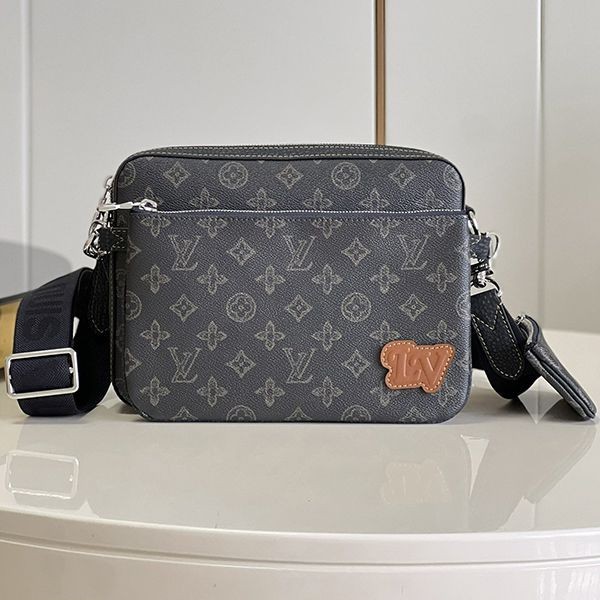 The rapidly growing popularity of Louis Vuitton Trio Messenger Bag Monogram Fake M46340 The rapidly growing popularity of Louis Vuitton Trio Messenger Bag Monogram Fake M46340
