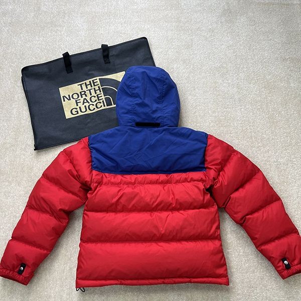 Sure to sell out: Gucci x North Face replica two-tone down jacket Noz54574