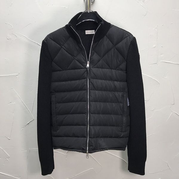 Extremely rare! ★Moncler★Sleeve logo down cardigan hoodie fake moi72778