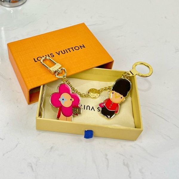 Perfect as a gift? Louis Vuitton Porto Cle? LV Treasured Replica vug34672