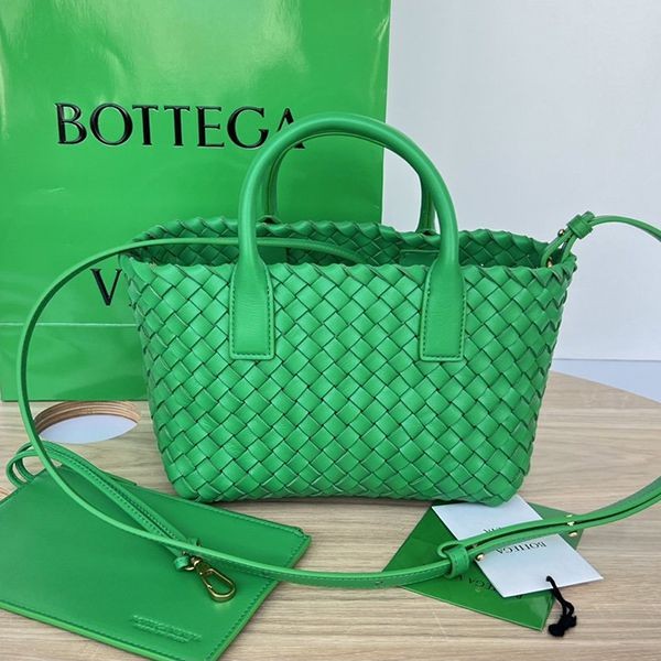 The rapidly growing popularity of Bottega Veneta Mini Kabat Tote Bag, Lambskin, Replica bok40130 The rapidly growing popularity of Bottega Veneta Mini Kabat Tote Bag, Lambskin, Replica bok40130