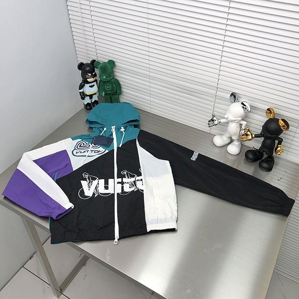 Very popular!! New color Louis Vuitton hoodie replica vul76114 Very popular!! New color Louis Vuitton hoodie replica vul76114