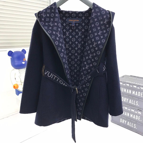 Louis Vuitton Hooded Wrap Coat Replica - Wear it with a wonderful aura? vuo91666