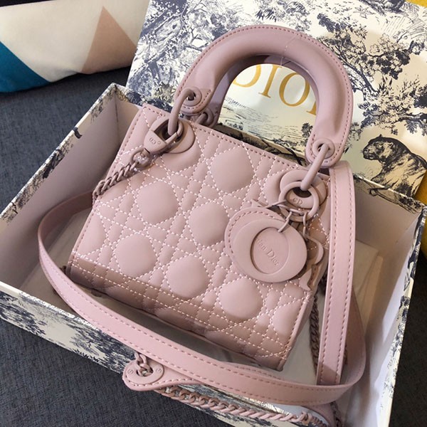 No customs duties 21SS Lady Dior Mini Bag Replica Cannage Ultra Matte Calfskin del10687