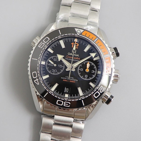 Replica Omega Seamaster Planet Ocean Co-Axial Master Chronometer Chrono oml13750