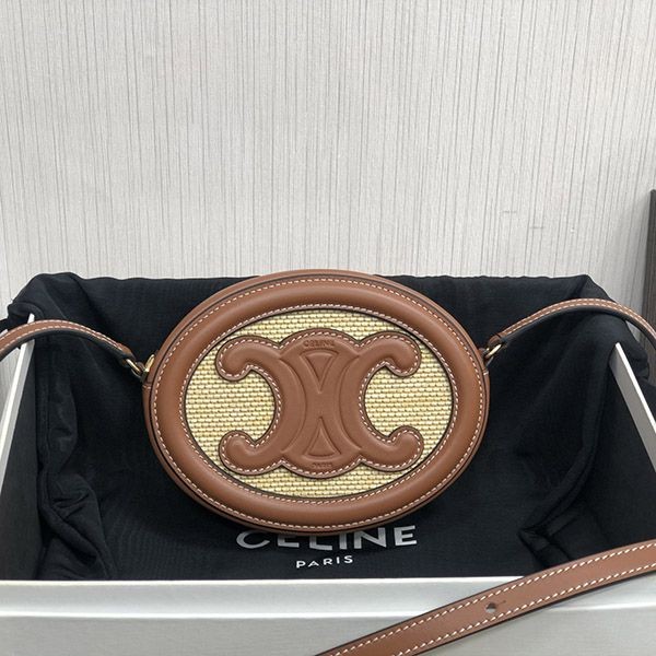Celine Replica Crossbody Oval Purse Cuir Triomphe Natural/Tan 10I702DTL02NT Celine Replica Crossbody Oval Purse Cuir Triomphe Natural/Tan 10I702DTL02NT
