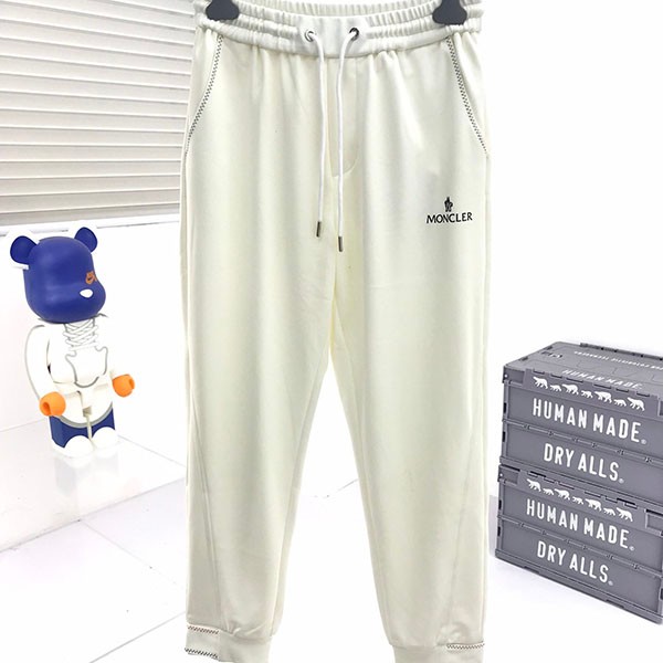 Moncler sweatpants jogger pants logo fake moe93885
