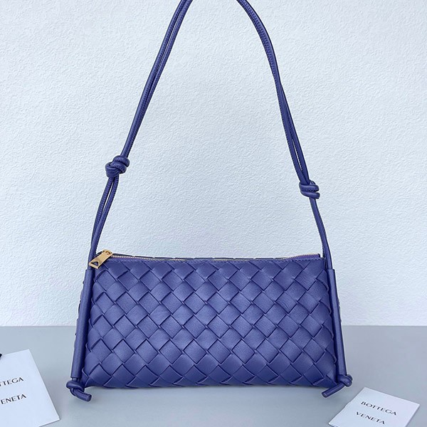 bottega veneta strap pouch replica boo17393