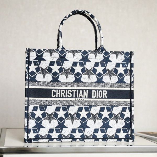 New spring Dior Book Tote replica bag M1286ZTQX_M928 New spring Dior Book Tote replica bag M1286ZTQX_M928