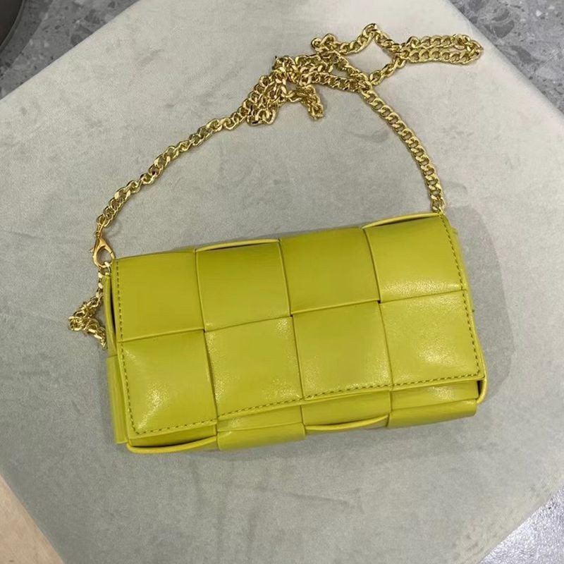 [Not available in Japan] Fake Bottega Veneta Cassette Crossbody Bag bop14382