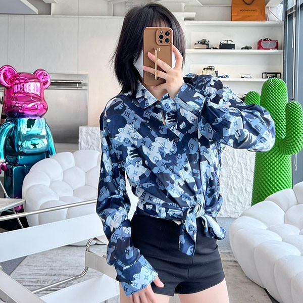 Very popular all over the world? Louis Vuitton Monogram Long Sleeve Shirt Replica vuz17892