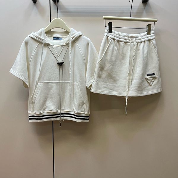Fashionable? Prada gabardine shorts, fake logo, top and bottom set, puw75963