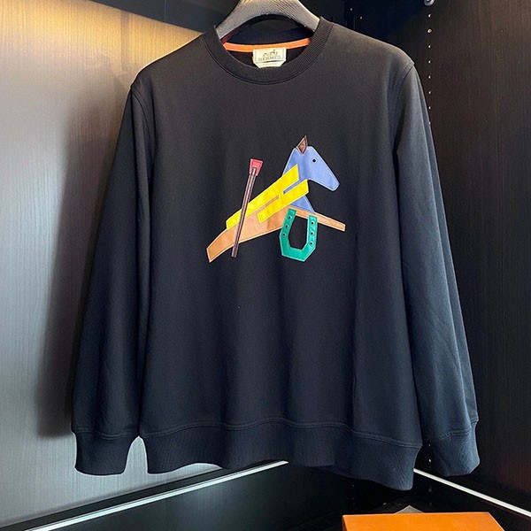 Hermes Replica Round Neck Leather Patch Sweatshirt err99585
