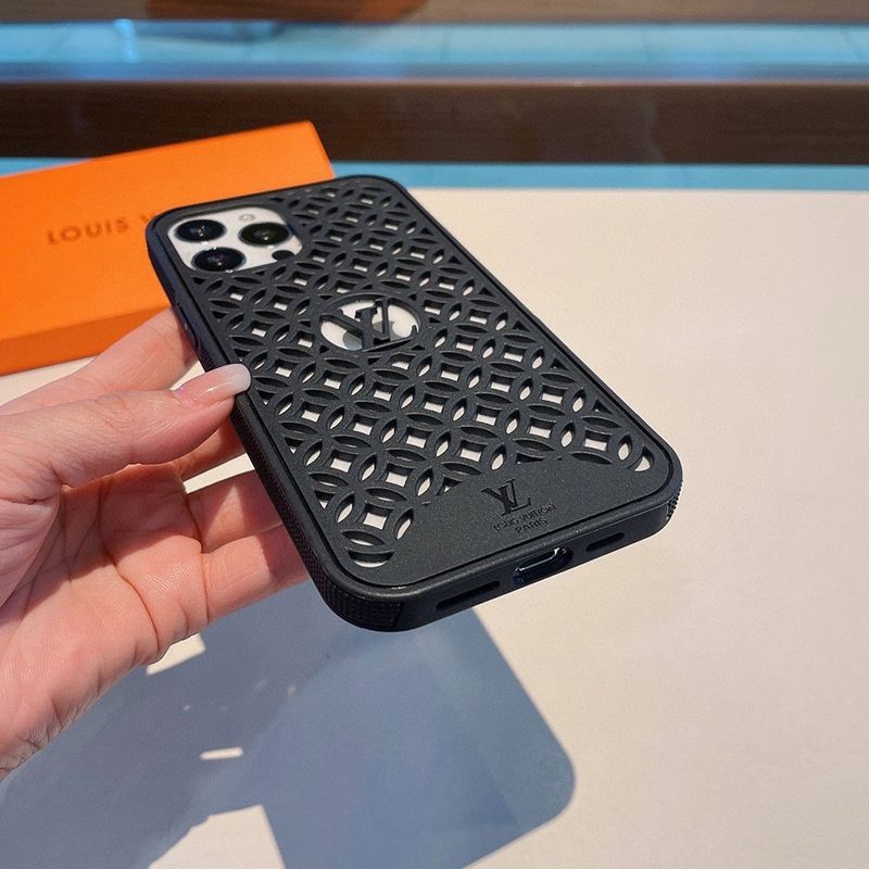 Very popular all over the world?? Louis Vuitton smartphone case copy iPhone case vuq15846