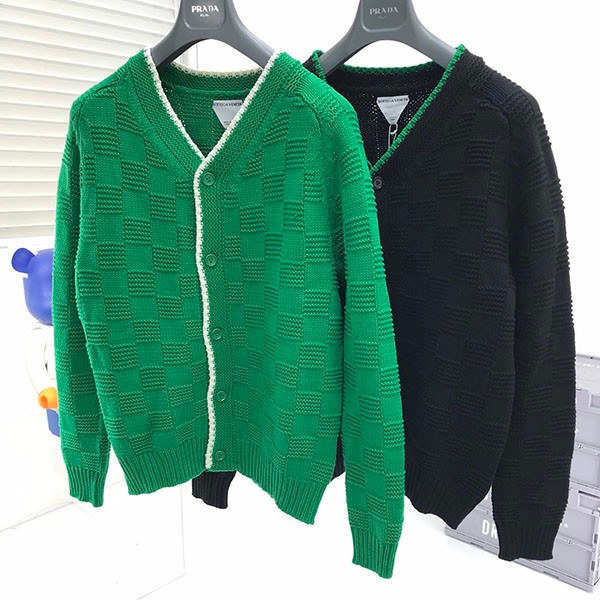 Bottega Veneta Replica Check Cotton Blend V-Neck Bicolor Cardigan 2 Colors 701920V1WX04809