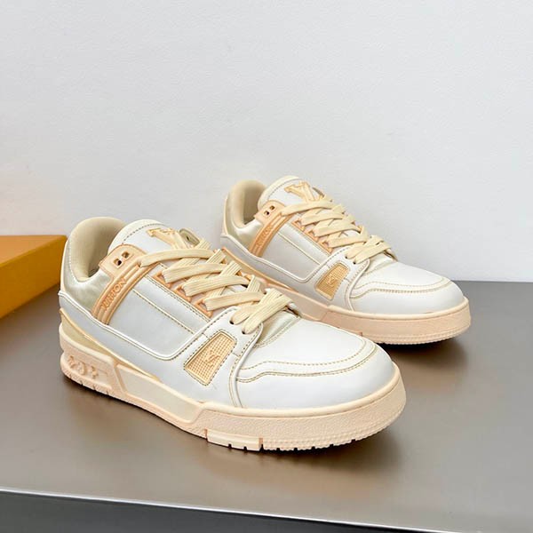 Louis Vuitton Replica LV Trainer Line Sneakers vuk30844