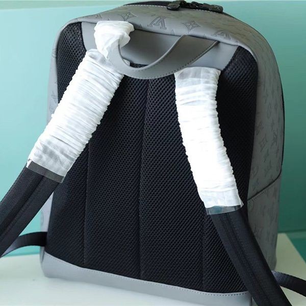 Very popular all over the world?? Louis Vuitton Racer Backpack Replica Monogram Backpack vuv98405