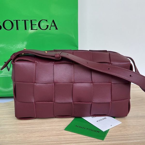 Extremely rare! Bottega Veneta Brick Cassette Shoulder Bag Replica bot65604