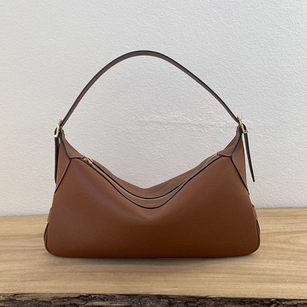 Celine replica medium Romy Tan 197443DPJ04LU Celine replica medium Romy Tan 197443DPJ04LU