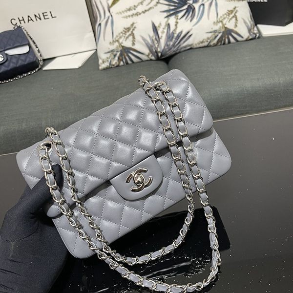 Very popular! Chanel Classic Small Handbag Replica shg03724 Very popular! Chanel Classic Small Handbag Replica shg03724