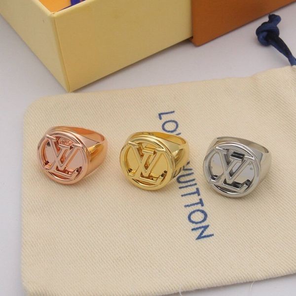 Perfect as a gift? Louis Vuitton ring replica, available in 3 colors vup57091