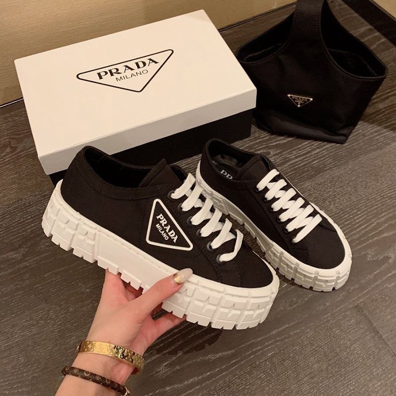 Very popular!! New color Prada nylon gabardine replica sneakers puq56412