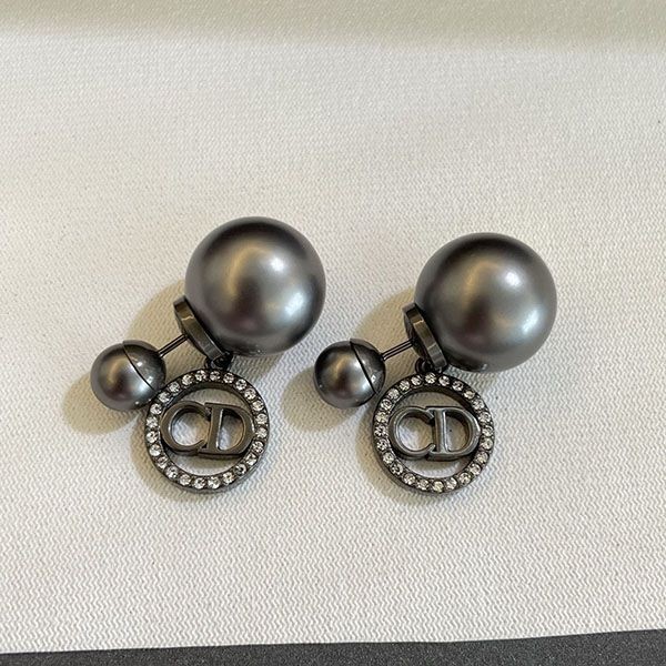 Cute Dior earrings replica TRIBALES metal resin pearl dem76409 Cute Dior earrings replica TRIBALES metal resin pearl dem76409