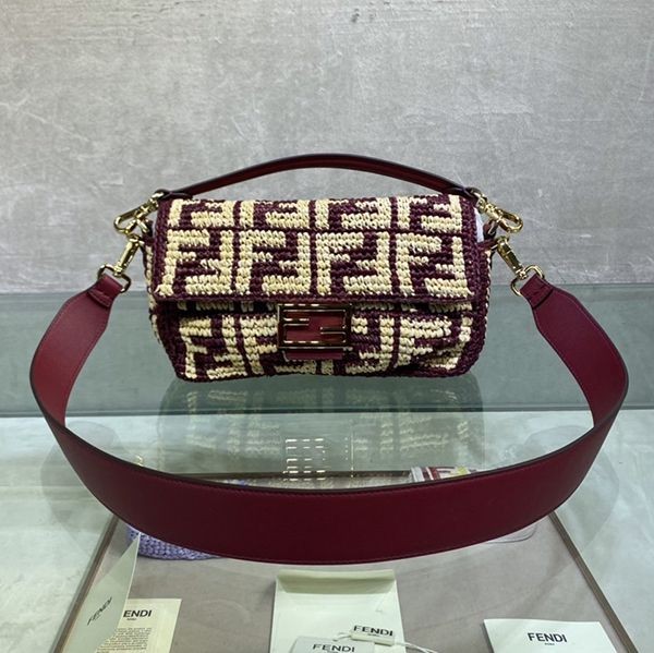 No. 1 in cumulative total sales! Fendi replica ☆ Baguette raffia bag FF Crochet fei35590