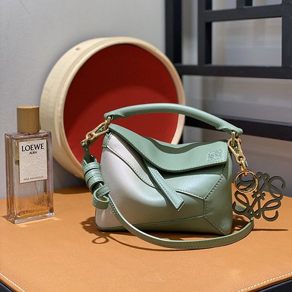 21-22AW Loewe Edge bag Mini Puzzle Edge bag replica log67037 21-22AW Loewe Edge bag Mini Puzzle Edge bag replica log67037