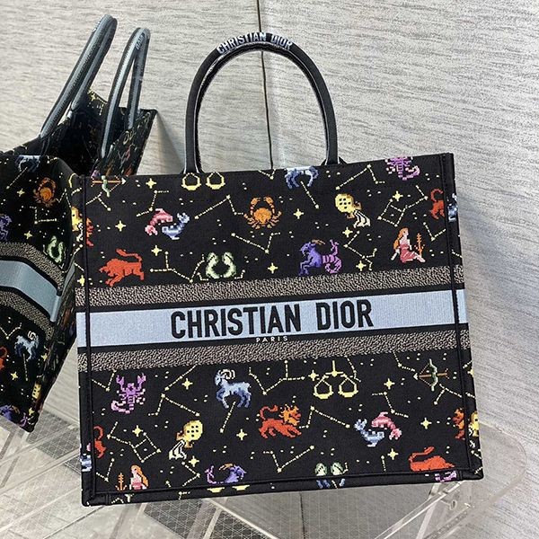 Best Price Guaranteed! Dior BOOK TOTE Replica Jardin d'Hiver Floral Embroidery dee35400