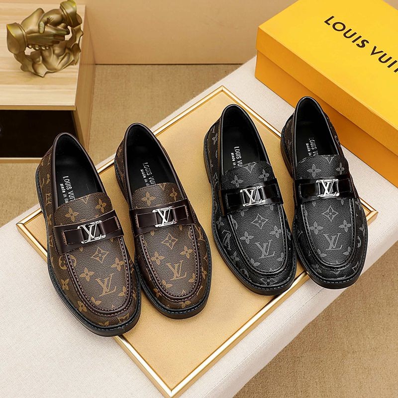 Eye-catching color Louis Vuitton loafers replica leather shoes vud54573