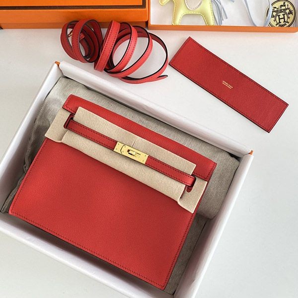 Rare color Hermes copy Kelly Dance 22cm with inner stitching and two-tone metal fittings erj88190 Rare color Hermes copy Kelly Dance 22cm with inner stitching and two-tone metal fittings erj88190