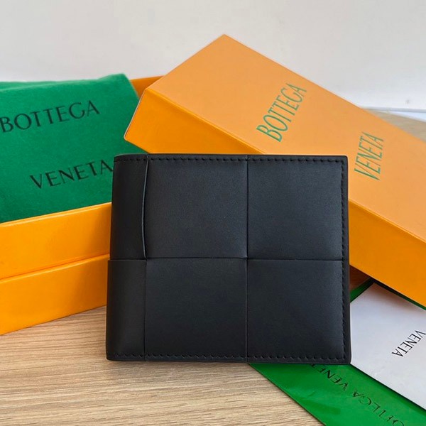 Sold out Bottega Veneta Bi-fold Wallet Replica Black 649603VBWD28803