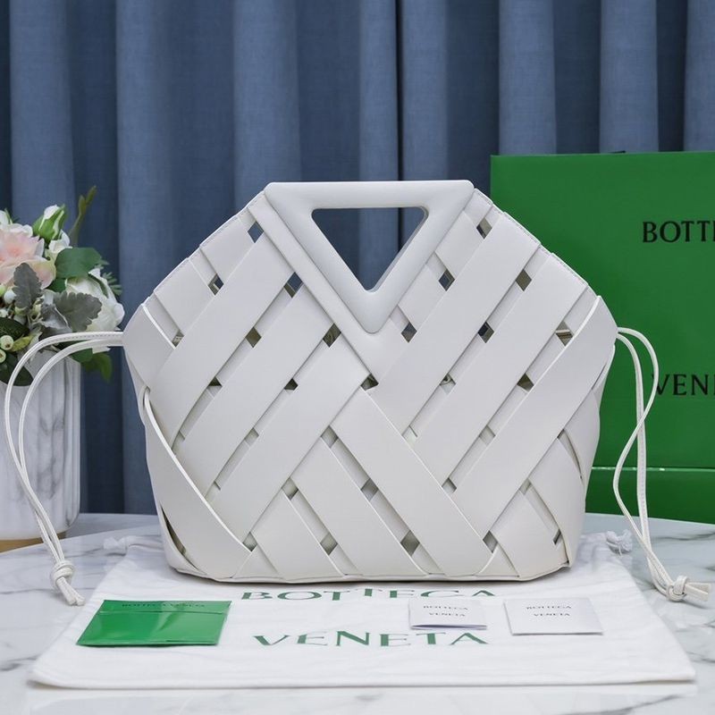 Free shipping Bottega Veneta Point Replica Top Handle Basket Medium Bag ★ White 658697V0EO19009 Free shipping Bottega Veneta Point Replica Top Handle Basket Medium Bag ★ White 658697V0EO19009