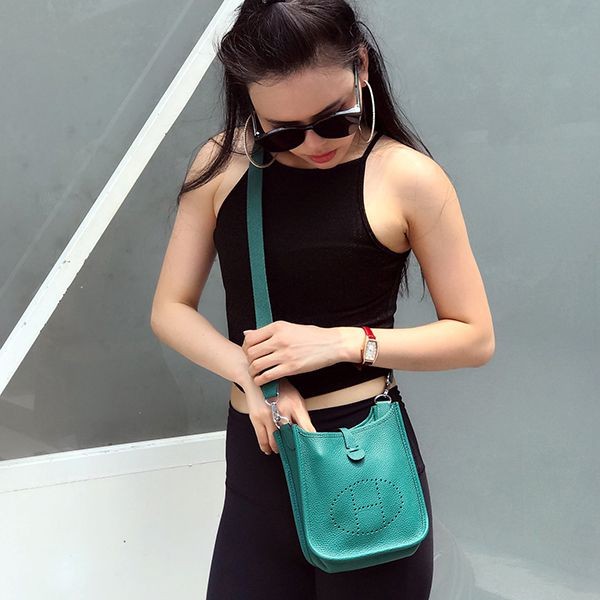 Very popular Hermes Evelyn replica TPM 16 shoulder bag erz57767