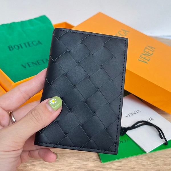 Bottega Veneta Flap Card Case Replica Black 592619VCPQ48803 Bottega Veneta Flap Card Case Replica Black 592619VCPQ48803